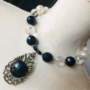 Handcrafted classy elegant bold glass Pearl faceted bead accent necklace